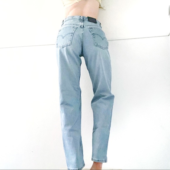 Levi’s • Vintage Silver Tab High Rise Jeans - Picture 4 of 8
